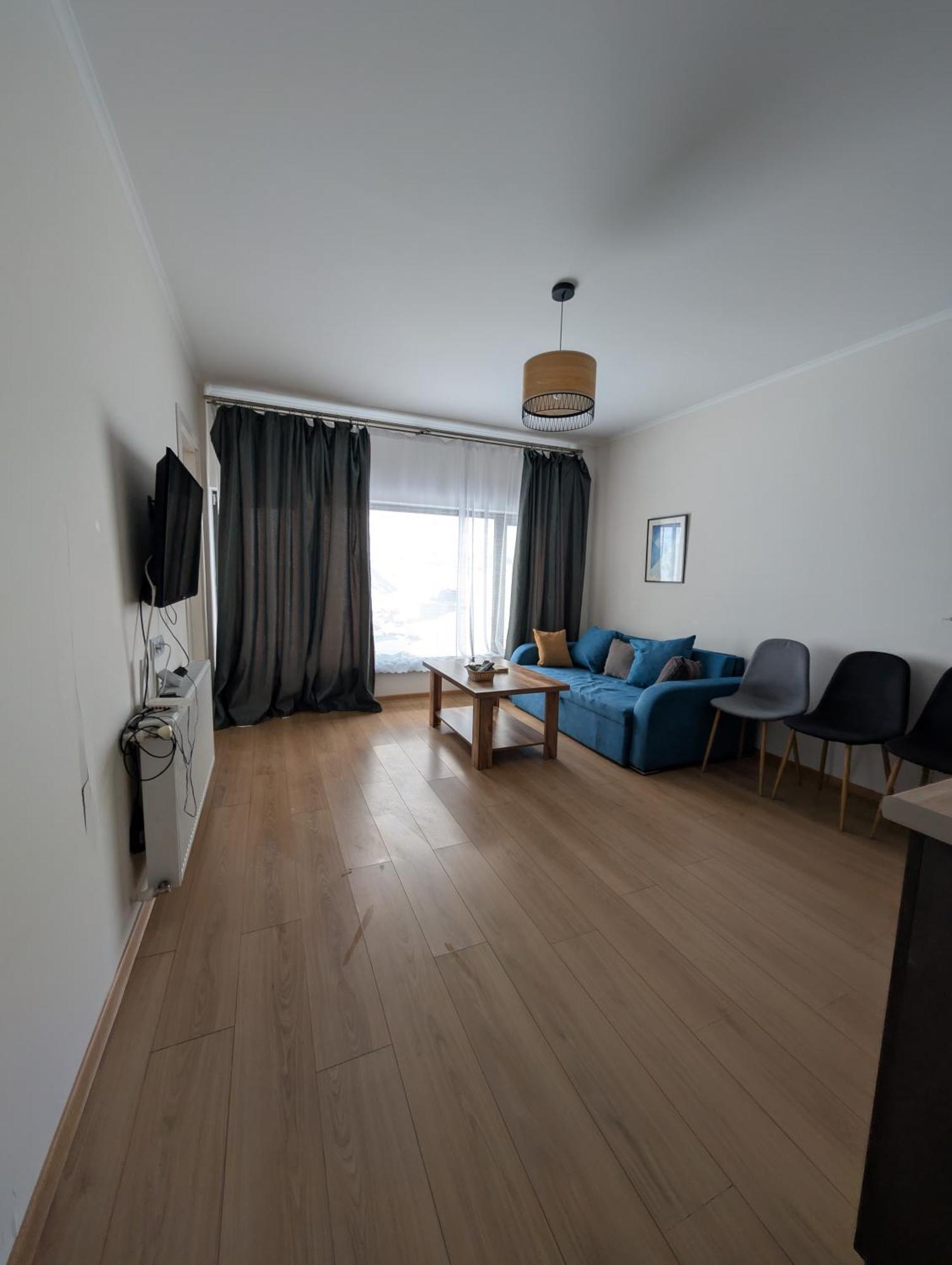 Rezi'S Apartment Vista グダウリ 部屋 写真