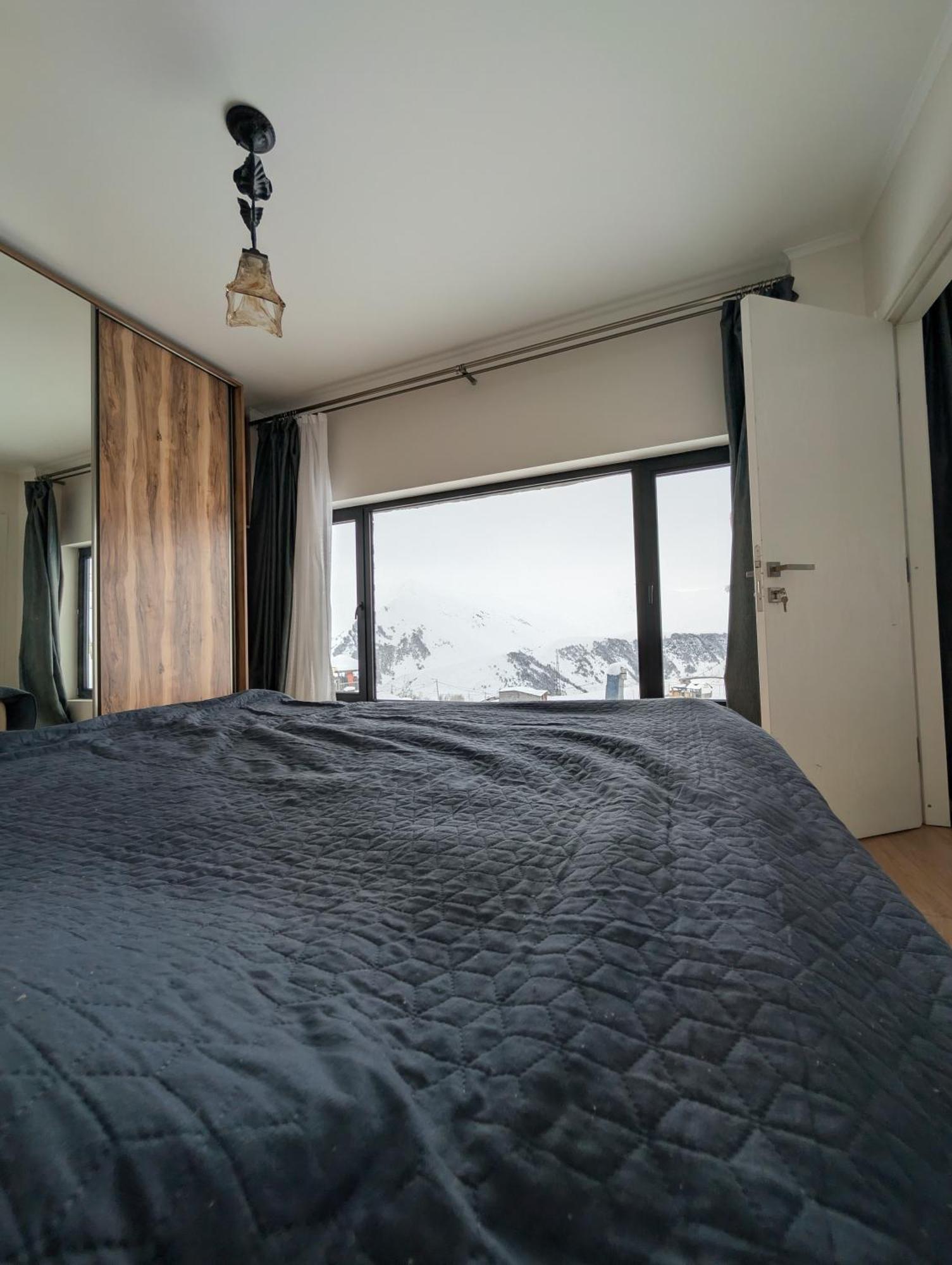 Rezi'S Apartment Vista グダウリ エクステリア 写真